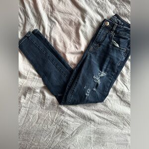 American Eagle Super Stretch Distressed Skinny Jeans Dark Wash Women’s Size 2